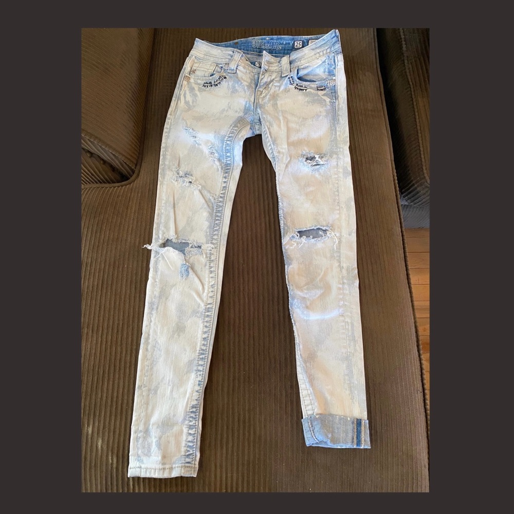 “Miss Me” Skinny Jeans Sz 25